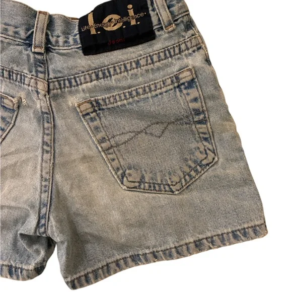 LEI | Vintage floral embroidered shorty denim jean shorts - Picture 7 of 9